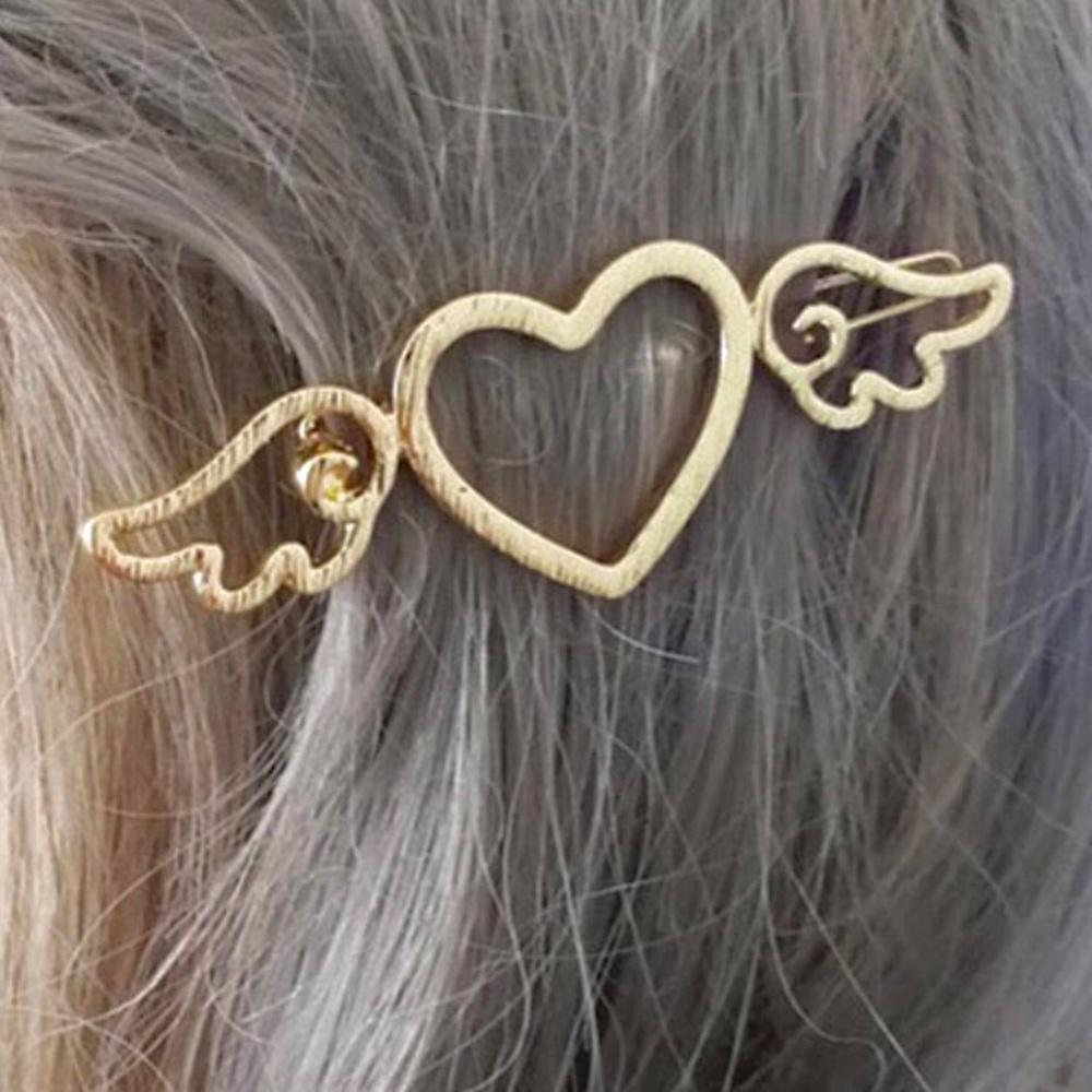⚜️[𝟯/$𝟭𝟴]⚜️Heart Wings Cute Barrette NEW - Picture 5 of 10